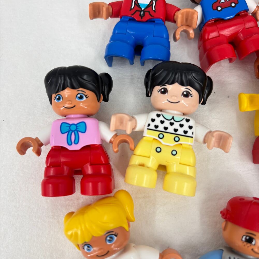 Lego Duplo Mini Toddler Figures Lot of 10 Girls Boys Variety Minifigures Blocks - Picture 3 of 8